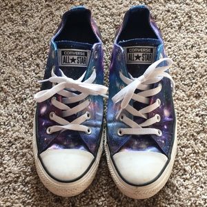 Galaxy print converse